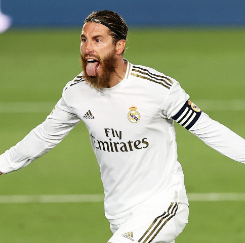 Le retour de Sergio Ramos à Séville un parcours jalonné de défis et d'espoirs